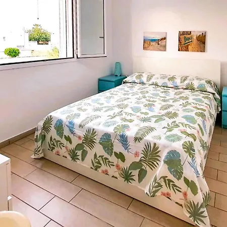 Holiday home Lovely In With Jacuzzi Marzamemi
