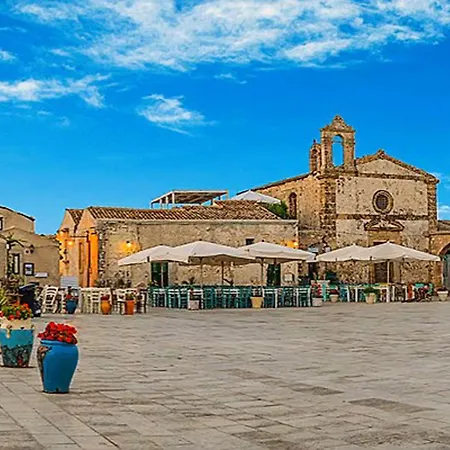 Residenza Flamingo * マルツァメミ