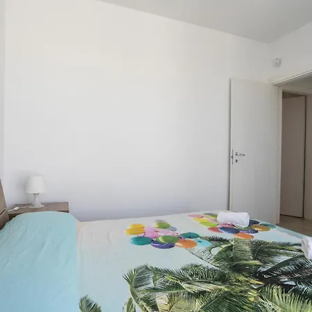 Residenza Flamingo 別荘 マルツァメミ