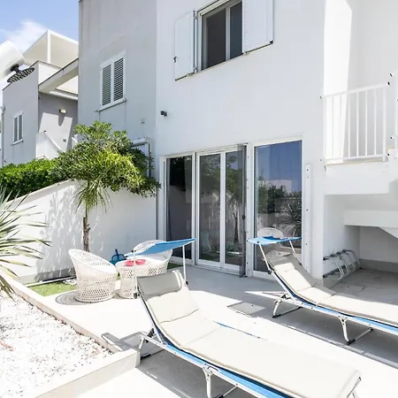 別荘 Residenza Flamingo マルツァメミ